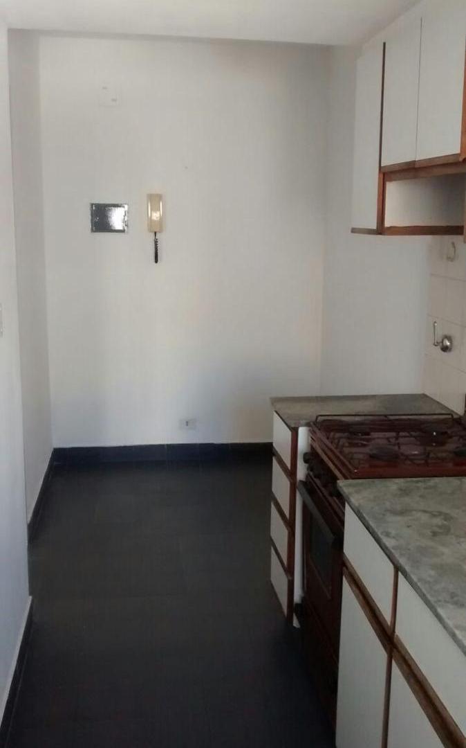 Foto de Alem 1314 - Departamento De 1 Dormitorio En Alquiler - Martin, Rosario, imagen 5