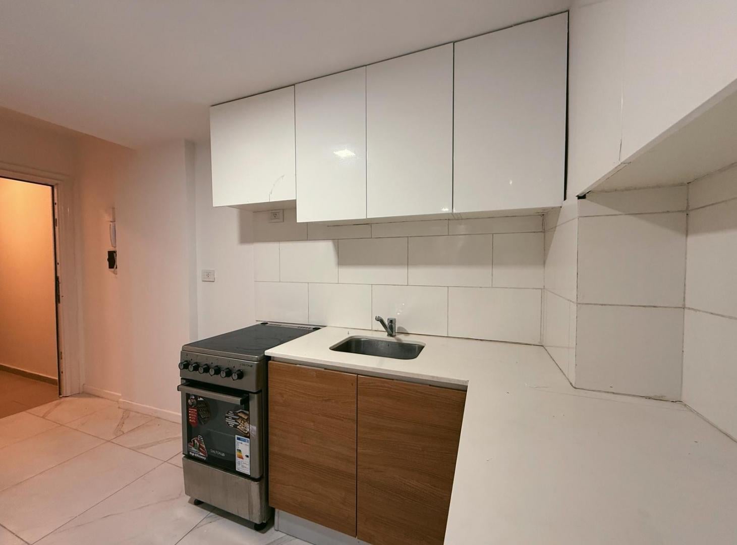 Foto de Cafferata 916 - Departamento De 1 Dormitorio En Alquiler - Echesortu, imagen 4