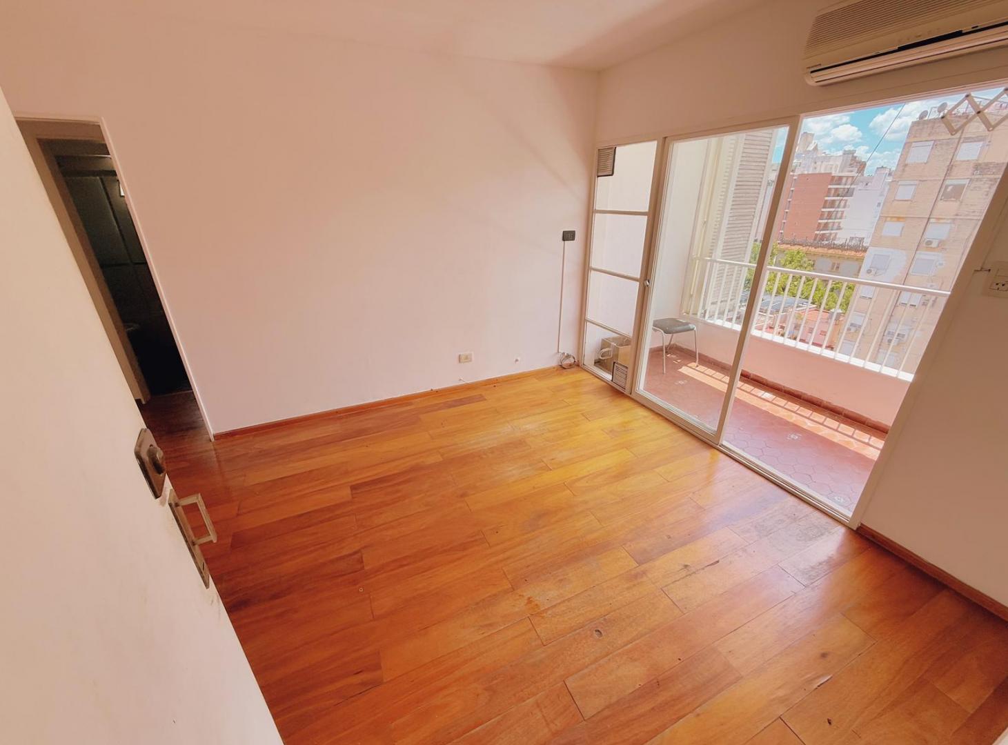 Foto de Alem 1252 - Departamento De 1 Dormitorio En Alquiler - Barrio Martin, imagen 1