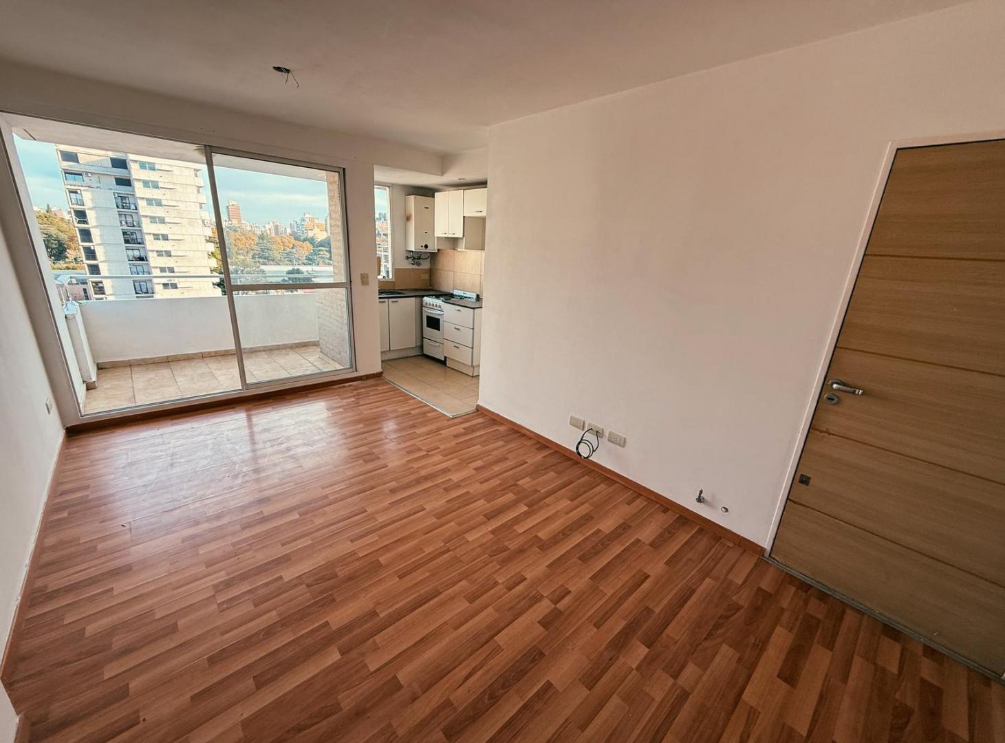 Foto de San Lorenzo 3330 - Departamento De 1 Dormitorio En Alquiler - Luis, imagen 1