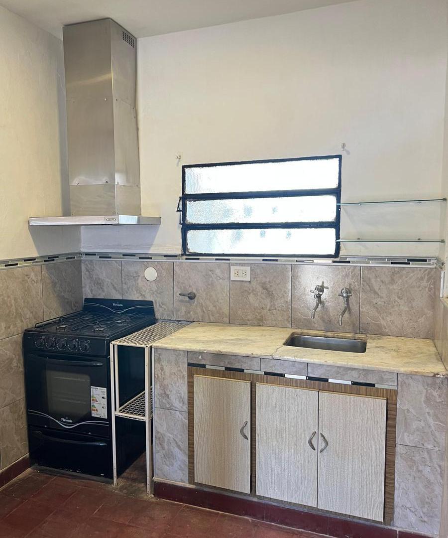 Foto de Hilarion De La Quintana 2487 - Casa De 2 Dormitorios Con Patio En, imagen 4