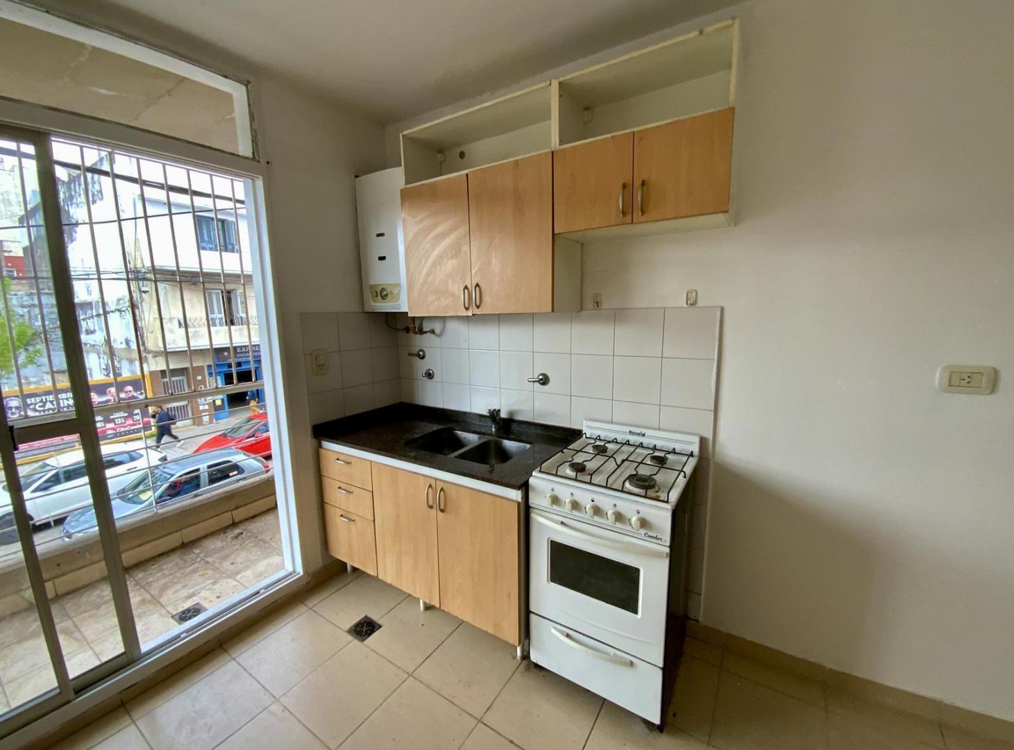 Foto de Constitucion 685 - Departamento Monoambiente En Alquiler - Luis Agote, imagen 4
