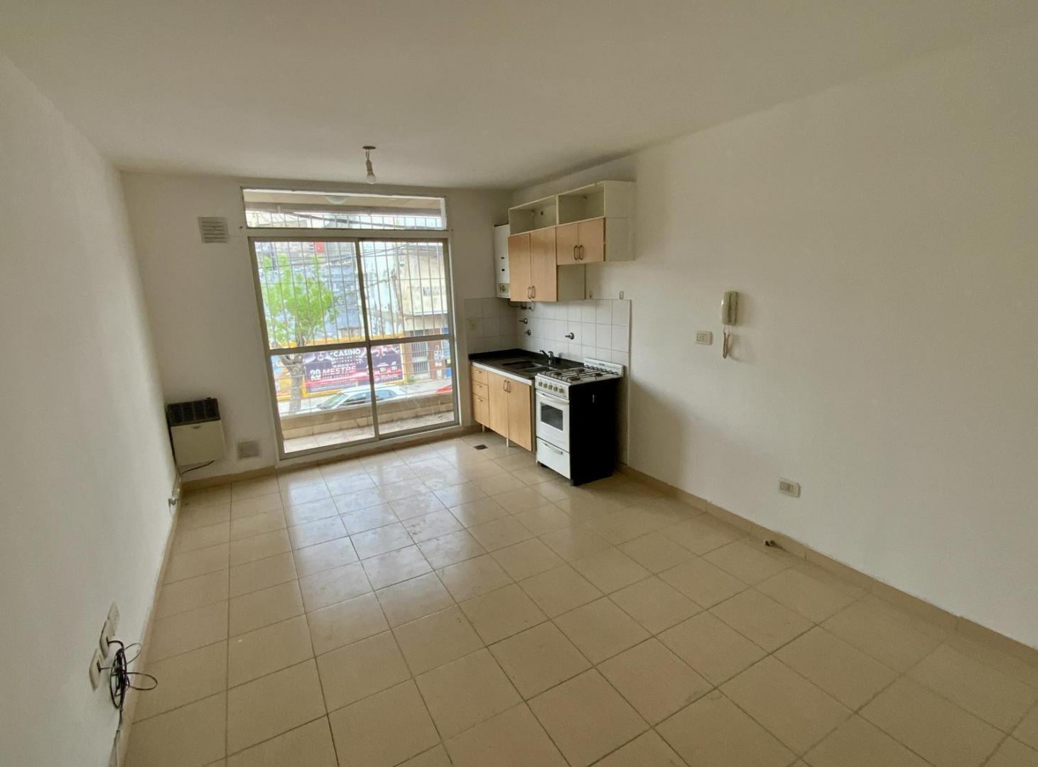 Foto de Constitucion 685 - Departamento Monoambiente En Alquiler - Luis Agote, imagen 1