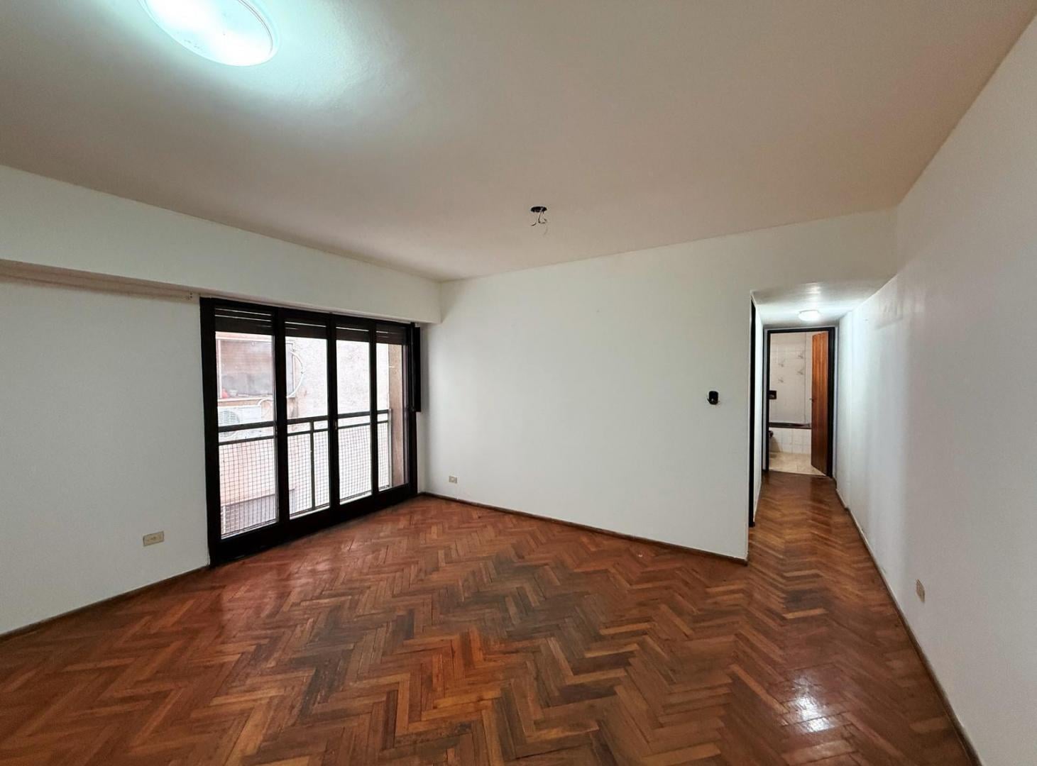 Foto de Paraguay 373 - Departamento De 1 Dormitorio En Alquiler - Centro, imagen 5