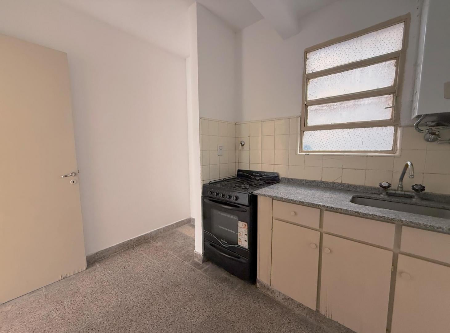 Foto de San Lorenzo 1558 - Departamento De 1 Dormitorio En Alquiler - Centro, imagen 2