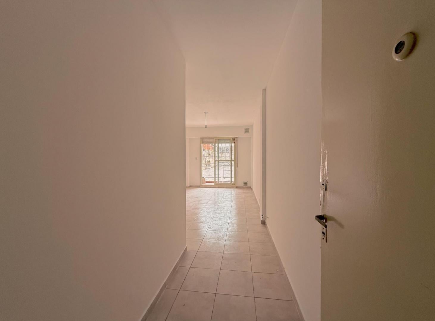 Foto de San Lorenzo 1558 - Departamento De 1 Dormitorio En Alquiler - Centro, imagen 1