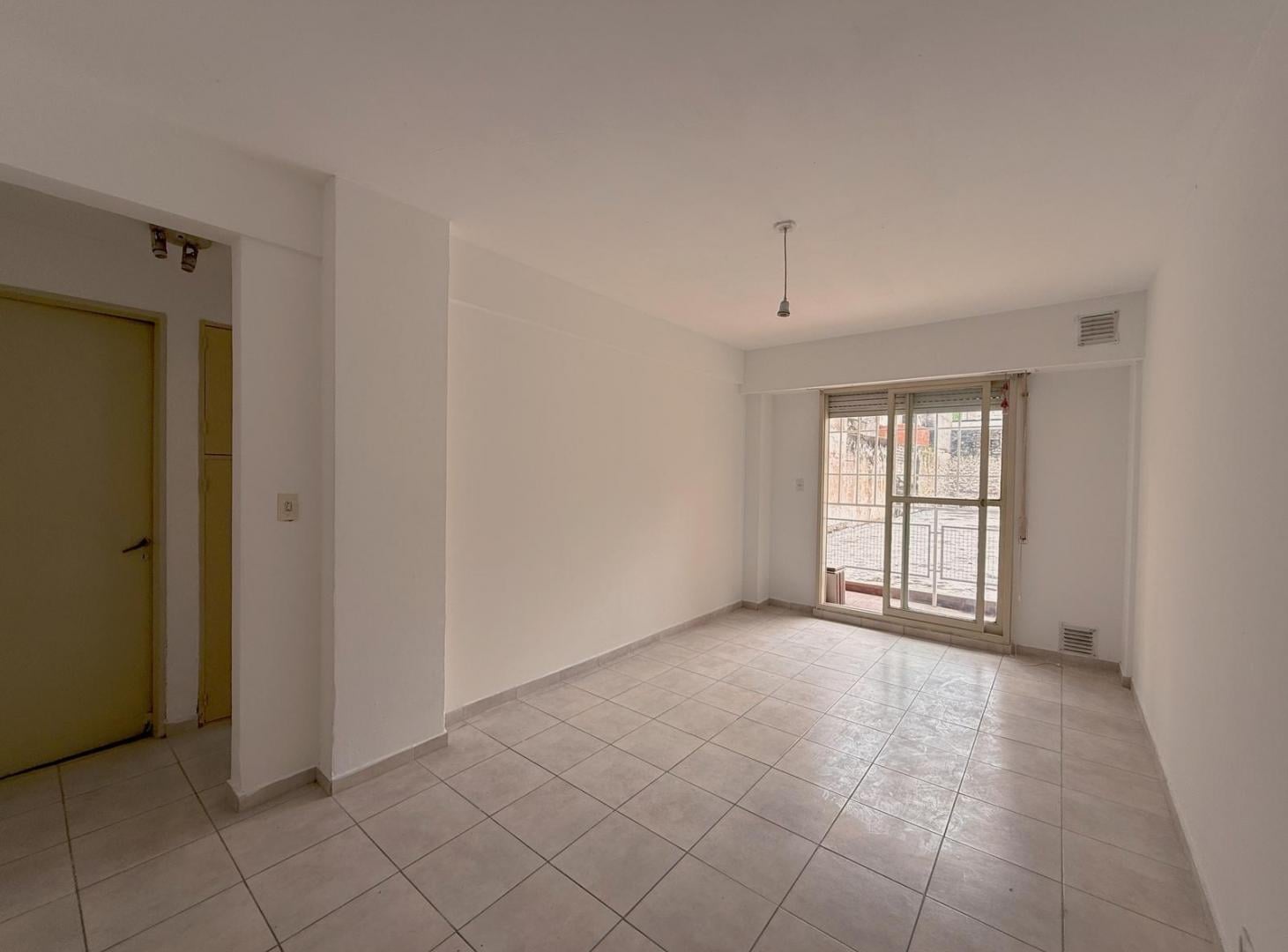 Foto de San Lorenzo 1558 - Departamento De 1 Dormitorio En Alquiler - Centro, imagen 4