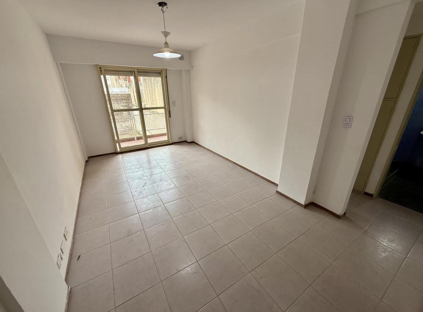 Foto de San Lorenzo 1558 - Departamento De 1 Dormitorio En Alquiler - Centro, imagen 1