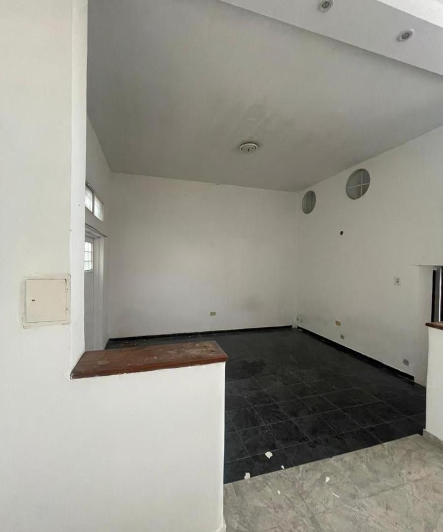Foto de Humberto Primo 1344 - Casa De 1 Dormitorio Con Cochera En Alquiler, imagen 4