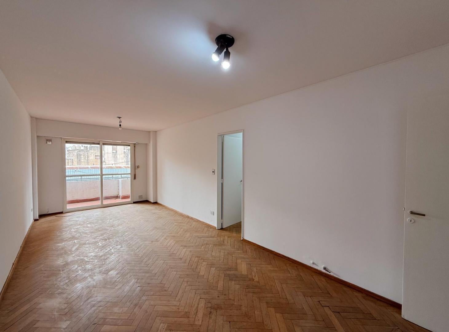 Foto de Maipu 966 - Departamento De 3 Dormitorios En Alquiler - Centro, Rosario, imagen 2