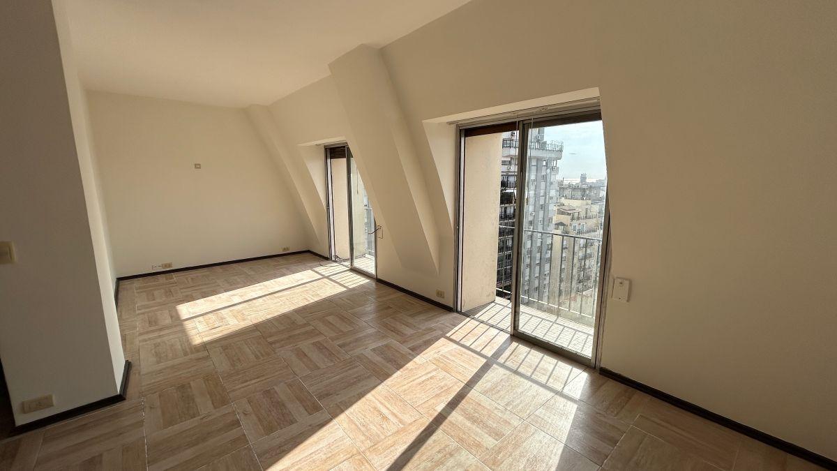 Venta Departamento 3 Ambientes con cochera Recoleta Recanchero