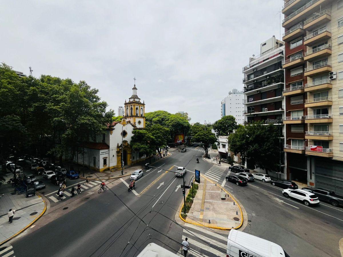 VENTA -LAS CAÑITAS - AV.LUIS MARIA CAMPOS 250 - 2 DORMITORIOS + DEP:SERV. O 3er.DORM -COCHERA FIJA
