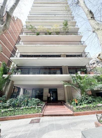 Venta Piso con 2 Cocheras, Belgrano. 3