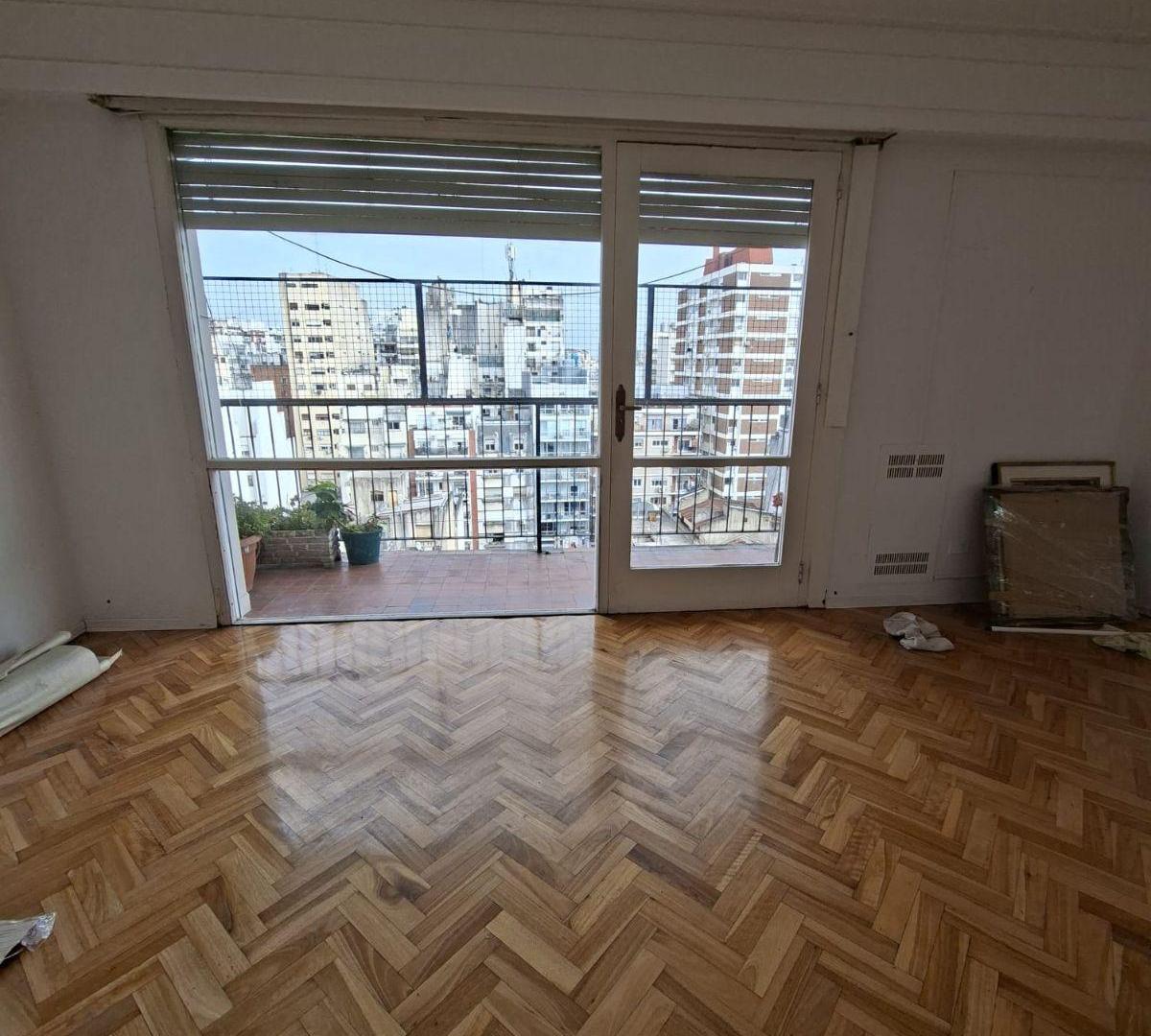Foto de Departamento 4 Ambientes con Dependencia, Balcón y Guardacoche, imagen 1