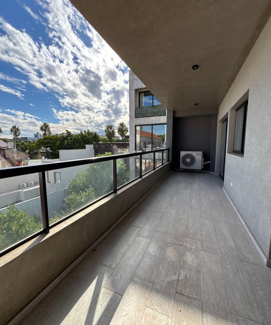 Foto de Departamento en Alquiler Semipiso 3 Ambientes a Estrenar Balcón, imagen 2