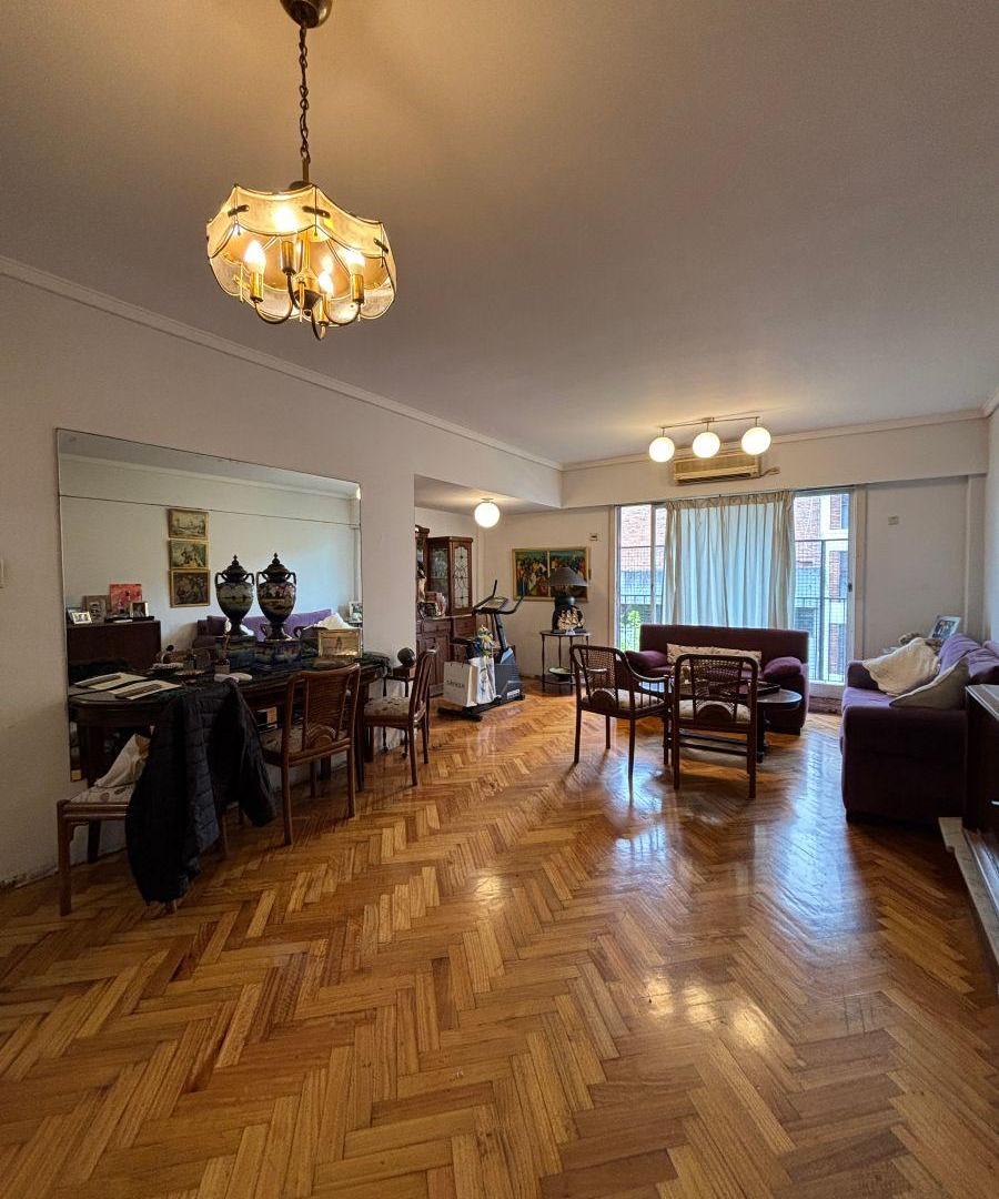 Foto de Departamento en Venta Semipiso 4 ambientes con balcón al frente en, imagen 4