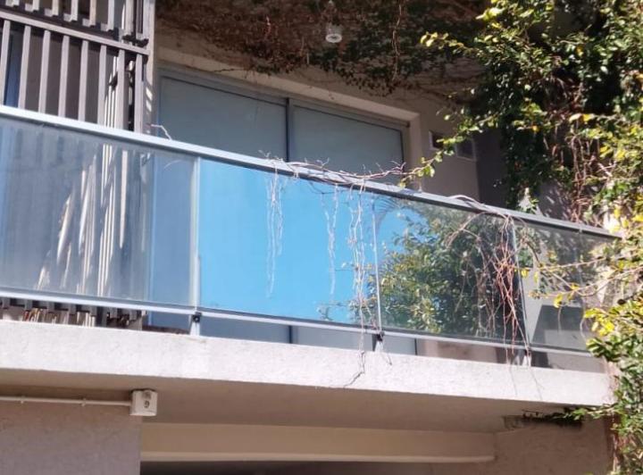 ´V.URQUIZA-1AMB,A/PROF,COCHERA,BALCON,EXCELENTE,ESTADO UBICA 1