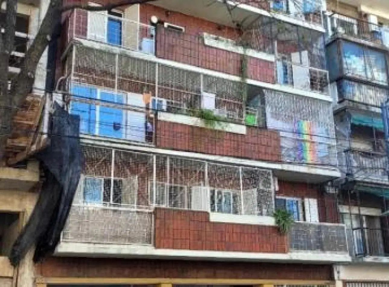 NUÑEZ, 3 AMBIENTES,CONTRAFRENTE, BALCON, COCHERA, OPORTUNIDA 4