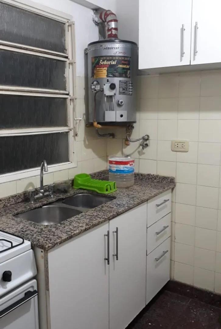 Foto de CABALLITO,2AMB,M/B UBICACION,BAJAS EXPSAS, BUEN ESTADO,, imagen 3