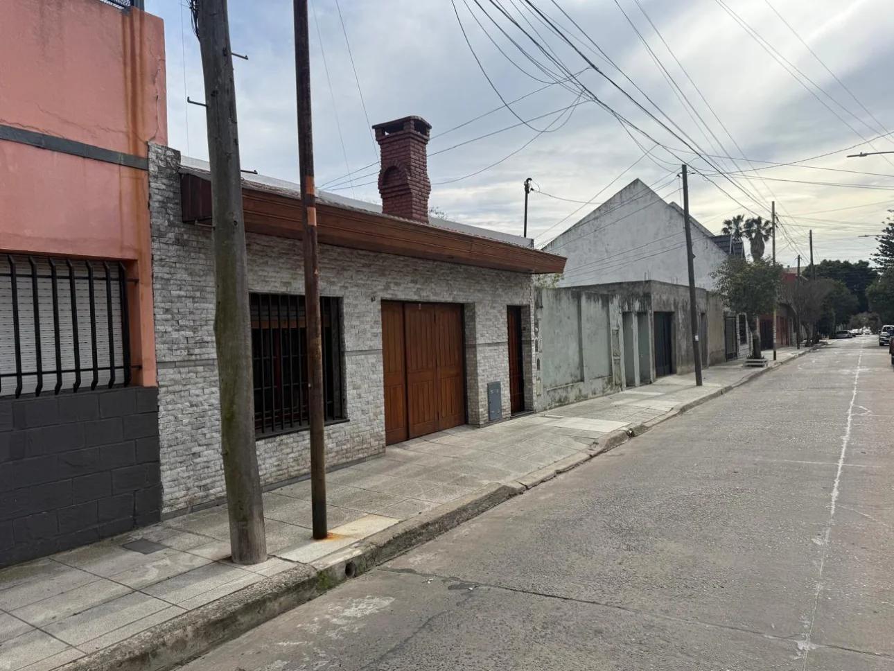 Foto de MATADEROS,CASA,LOTE PROPIO,4AMB,COCHERA,OPORTUNIDAD, imagen 2