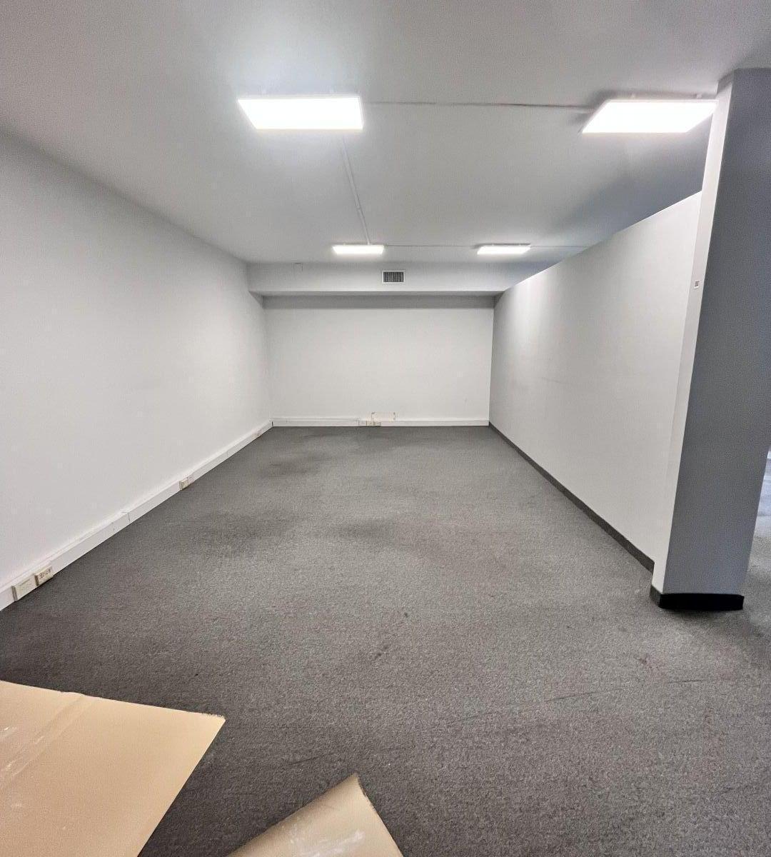 Oficina. | Alem, Leandro N. Avda. Al 1000 1