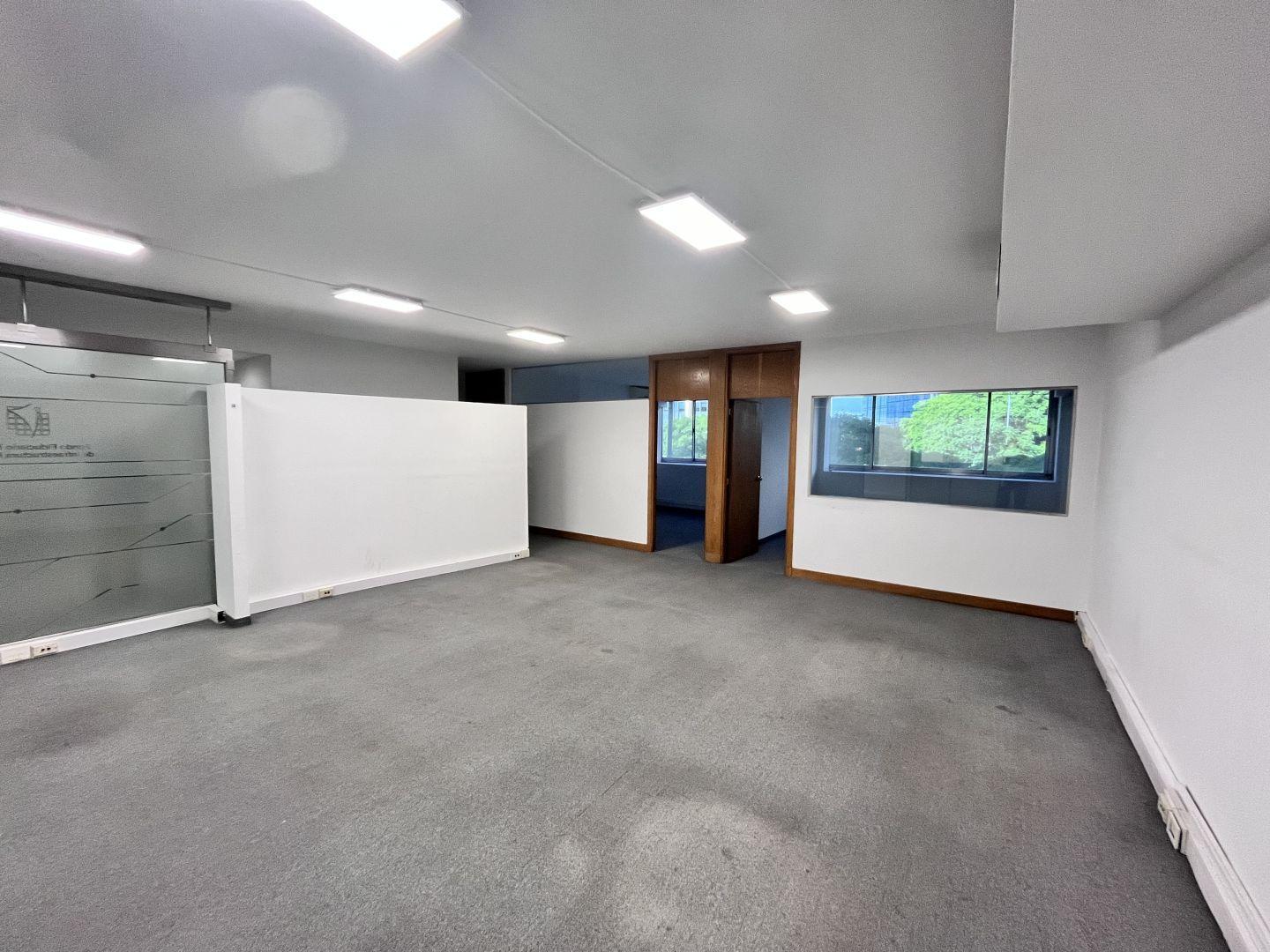 Oficina . | ALEM, LEANDRO N., AVDA. al 1000
