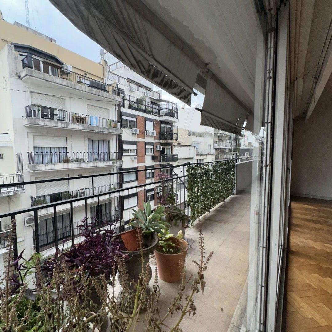 Foto de Departamento 6 ambientes 4 dormitorios. | AYACUCHO al 1300, imagen 1