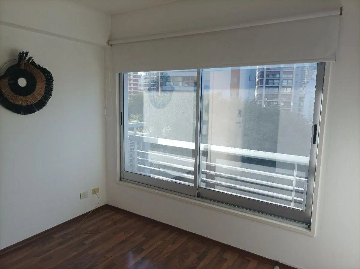 Hermoso departamento al frente en esquina Bvard Cerviño 3707 5
