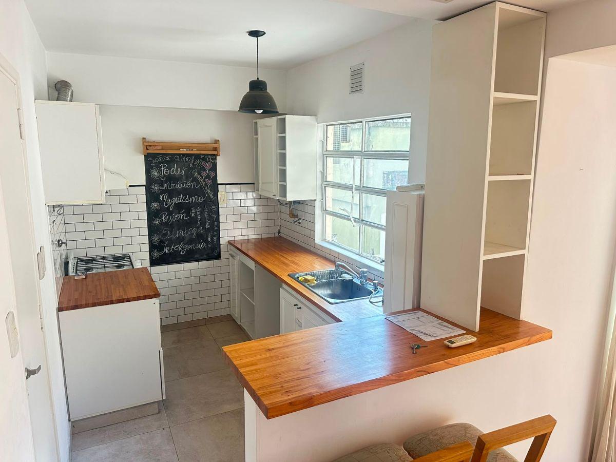 Foto de Departamento de 58 m² con 2 dormitorios en venta. Belgrano R, imagen 4