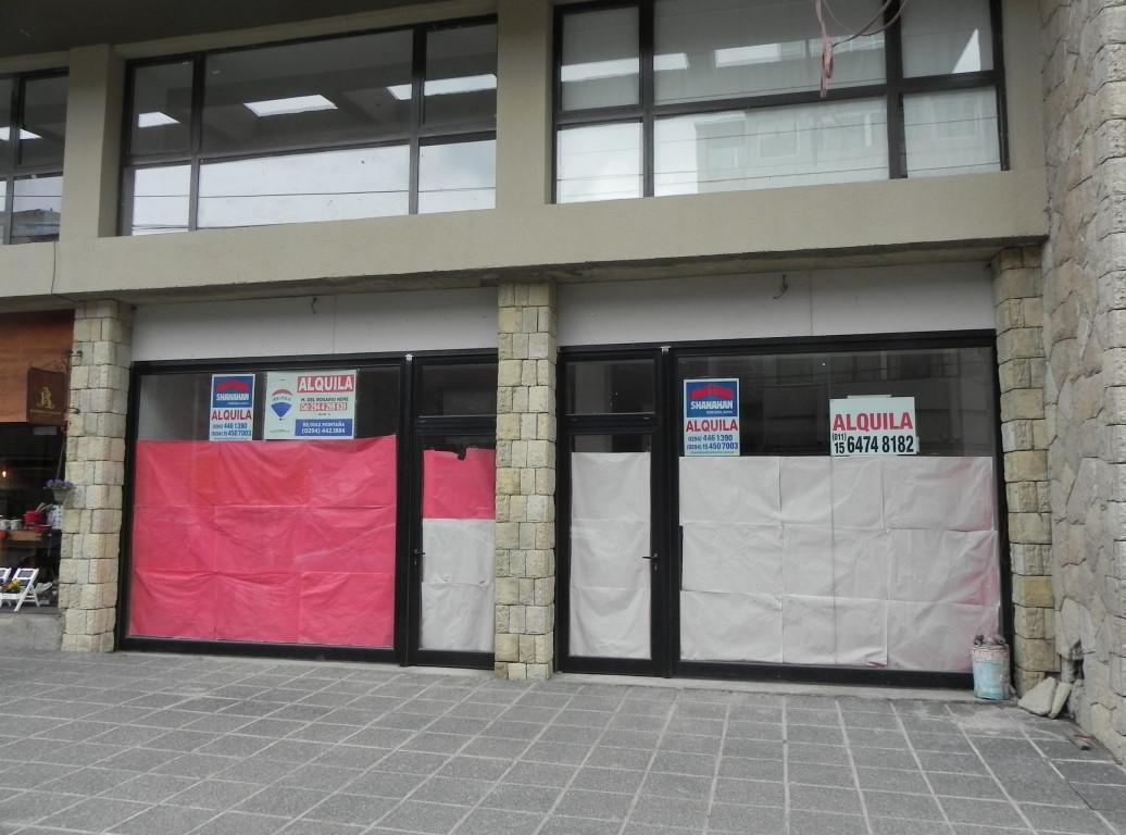 Foto de Sobre calle San Martín al 400 Locales 1 y 2 unificados, imagen 3