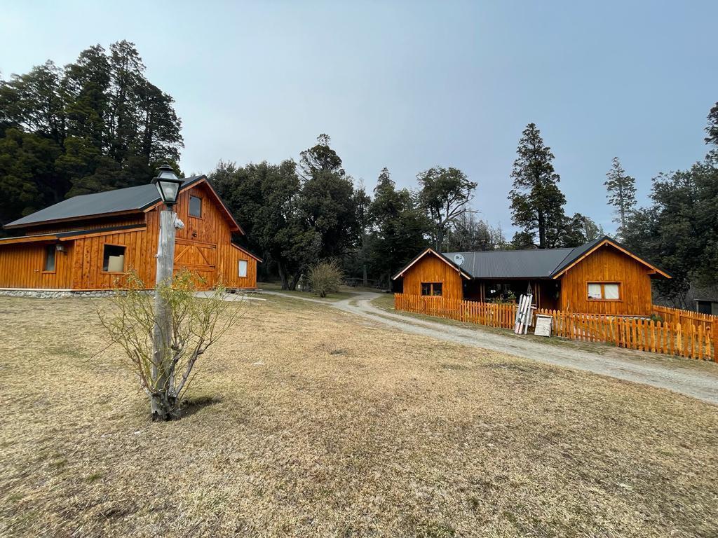 Exclusiva Propiedad en Venta Villa La Angostura 1