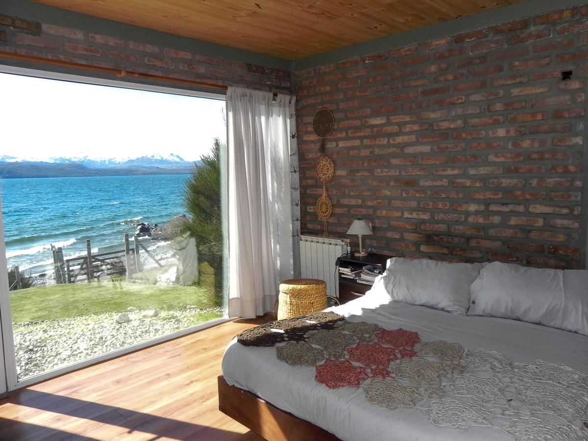 Bo. Las Chacras Casa en Venta con Acceso Directo Al Lago Nahuel Huapi 4