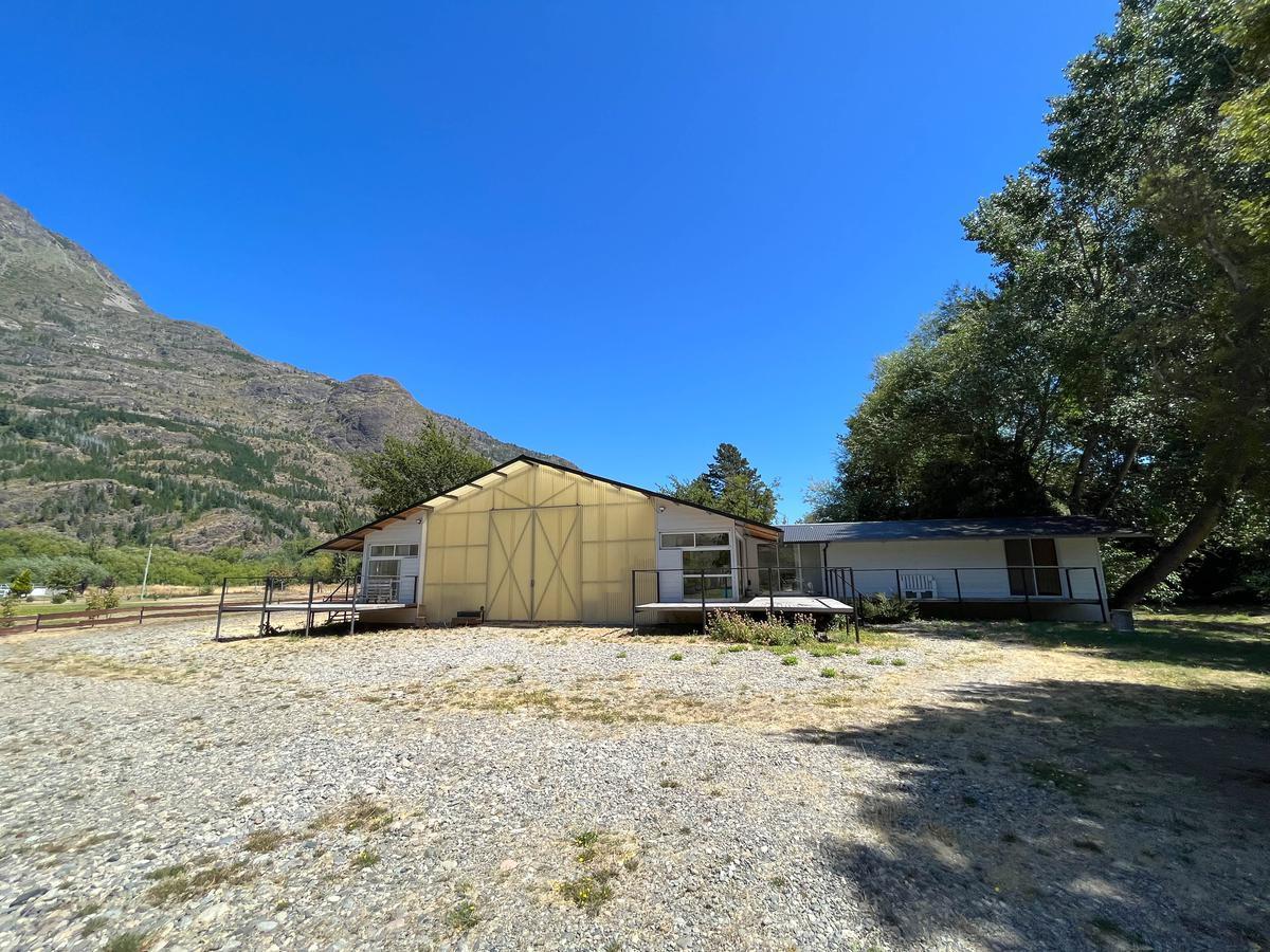 Complejo Turístico en El Hoyo Chubut 3