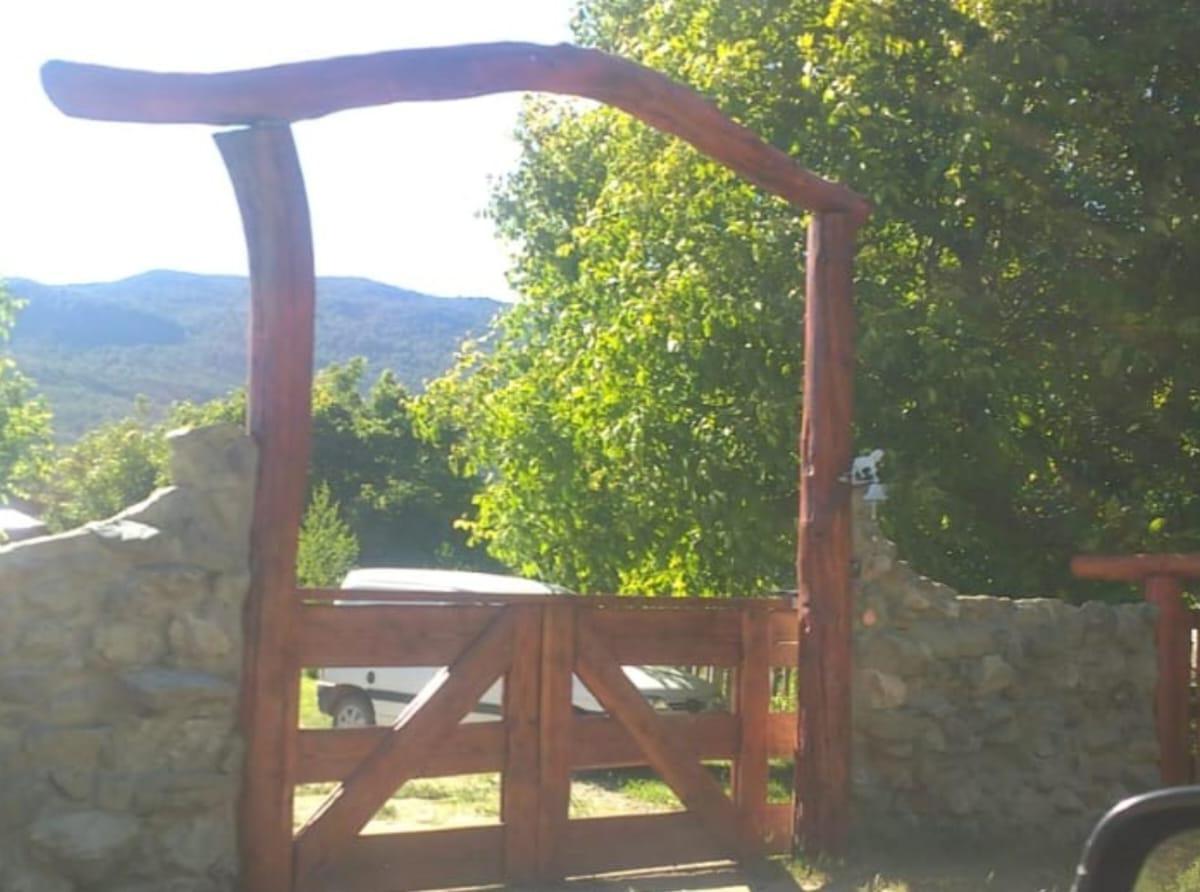Aldea "Kalfuco" en Lago Puelo 1