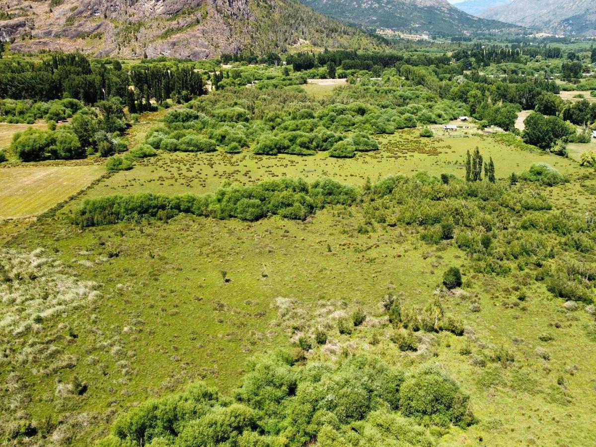 Chacra de 5has Sobre Ruta 40 - Chubut 3
