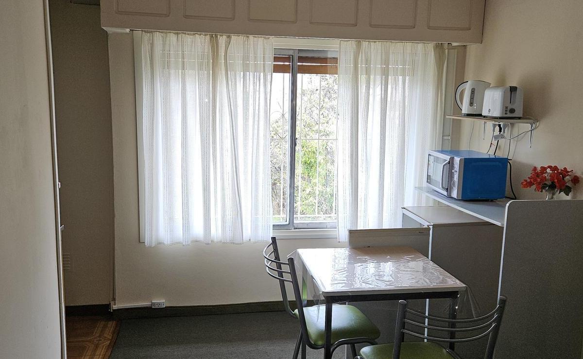 Casa Más 8 Departamentos Bo. Belgrano - Bariloche 5