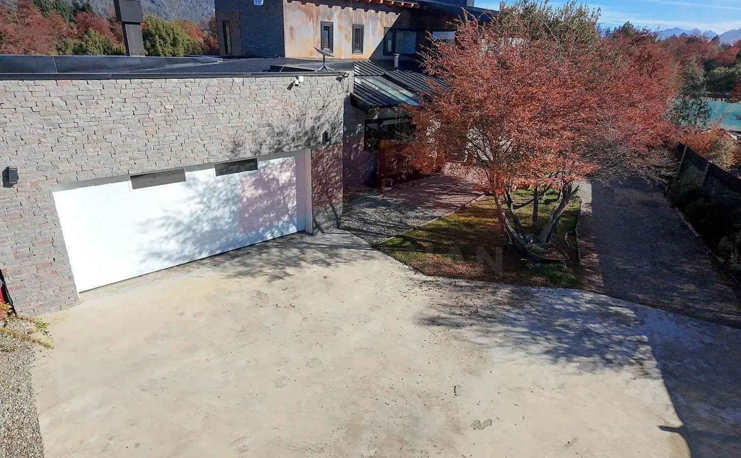 Venta casa en barrio cerrado "El Redil" 2