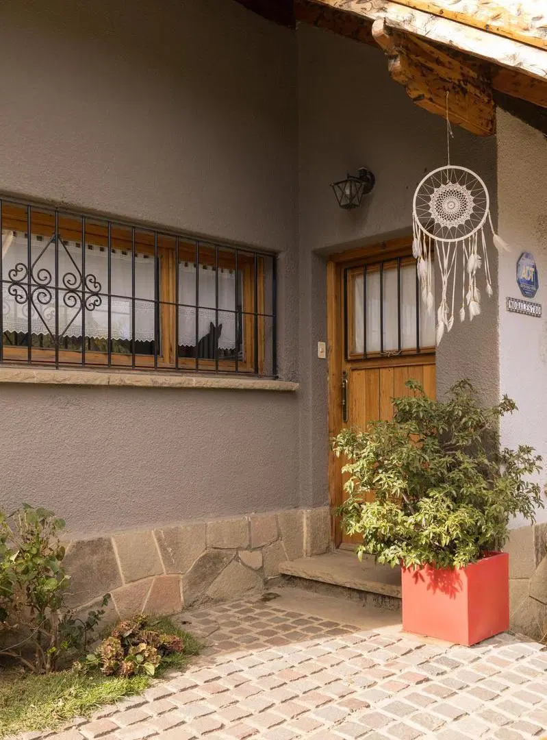 Alquiler casa Morales al 700 - Centro Bariloche 2