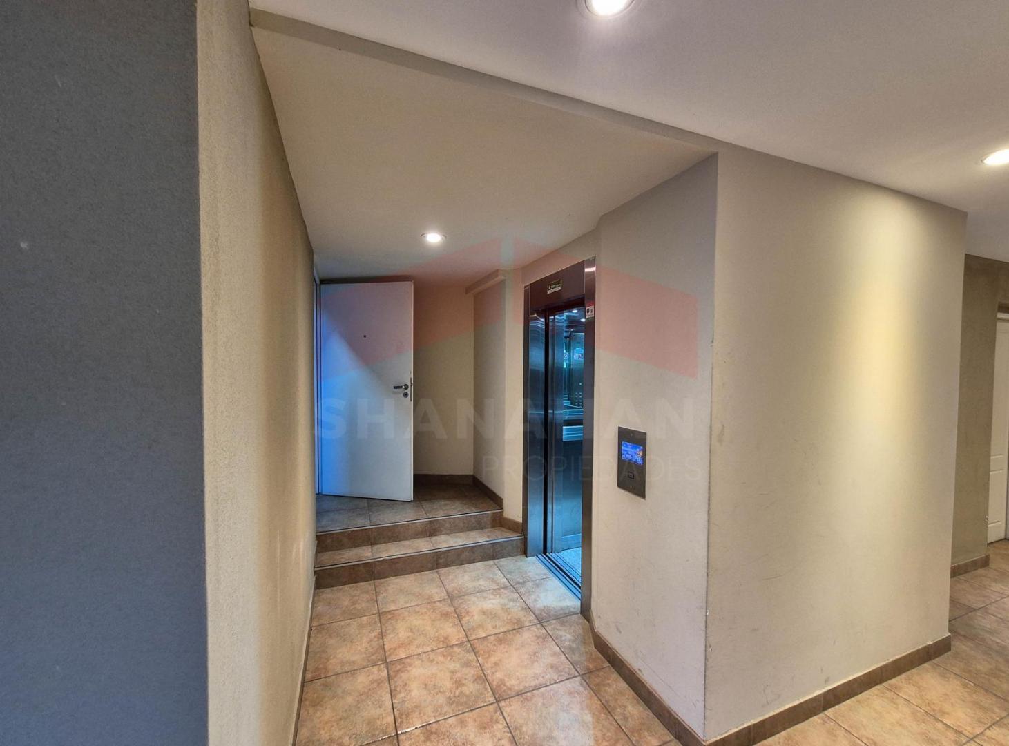 Foto de Venta monoambiente Bo. belgrano - Bariloche, imagen 2
