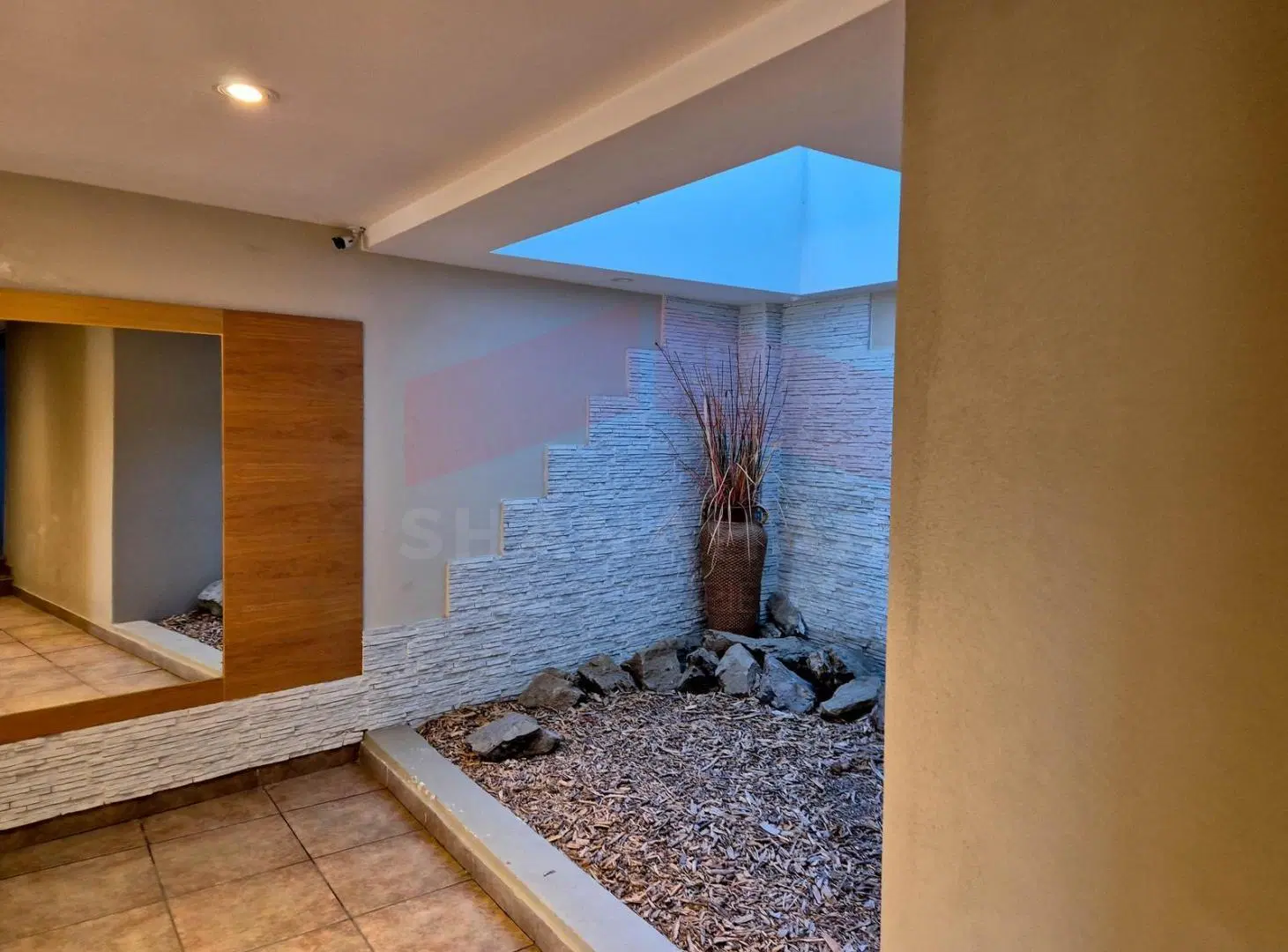 Venta monoambiente Bo. belgrano - Bariloche 2