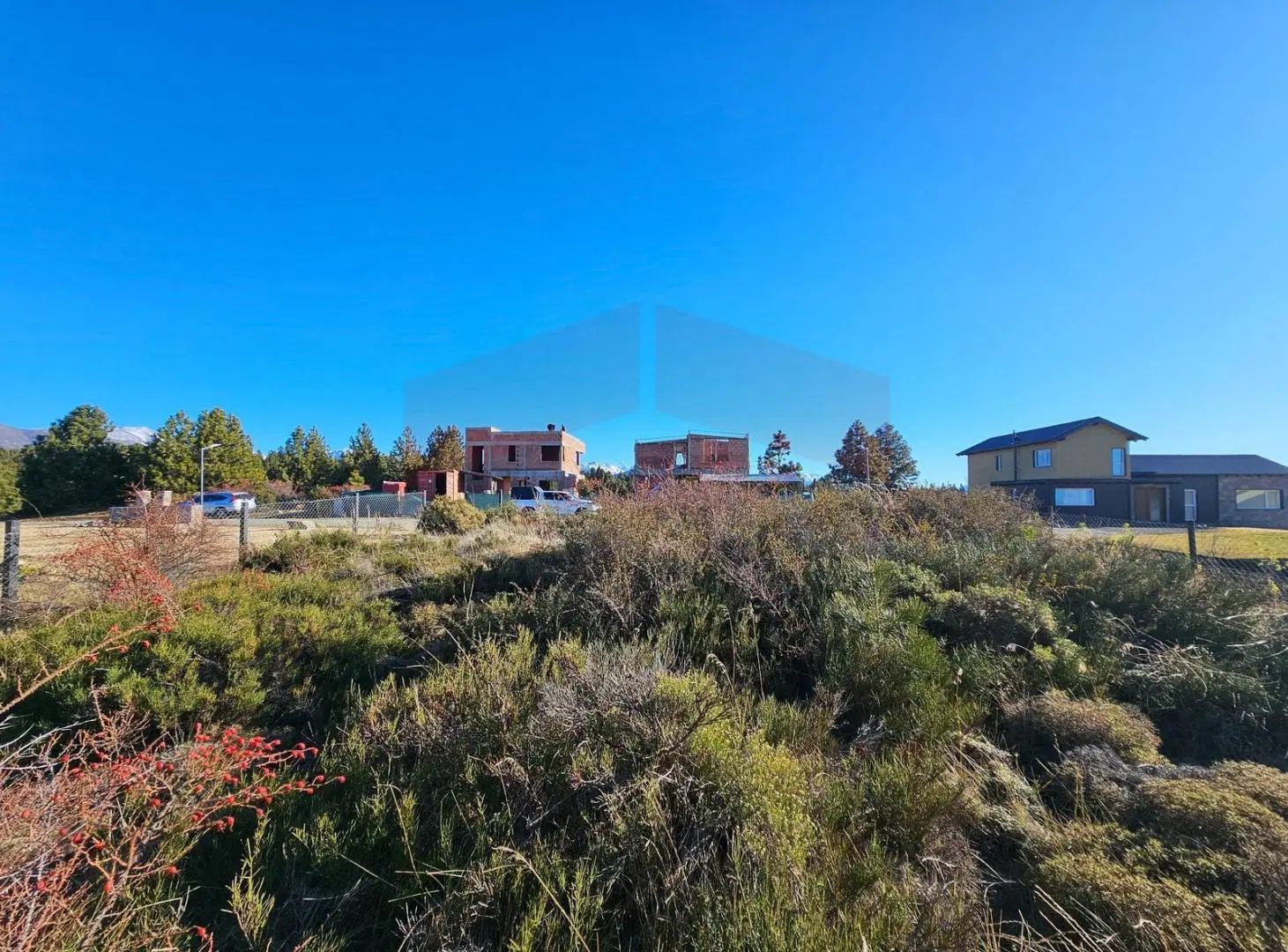 Venta lote en Bo. cerrado "Solares del Este" 3