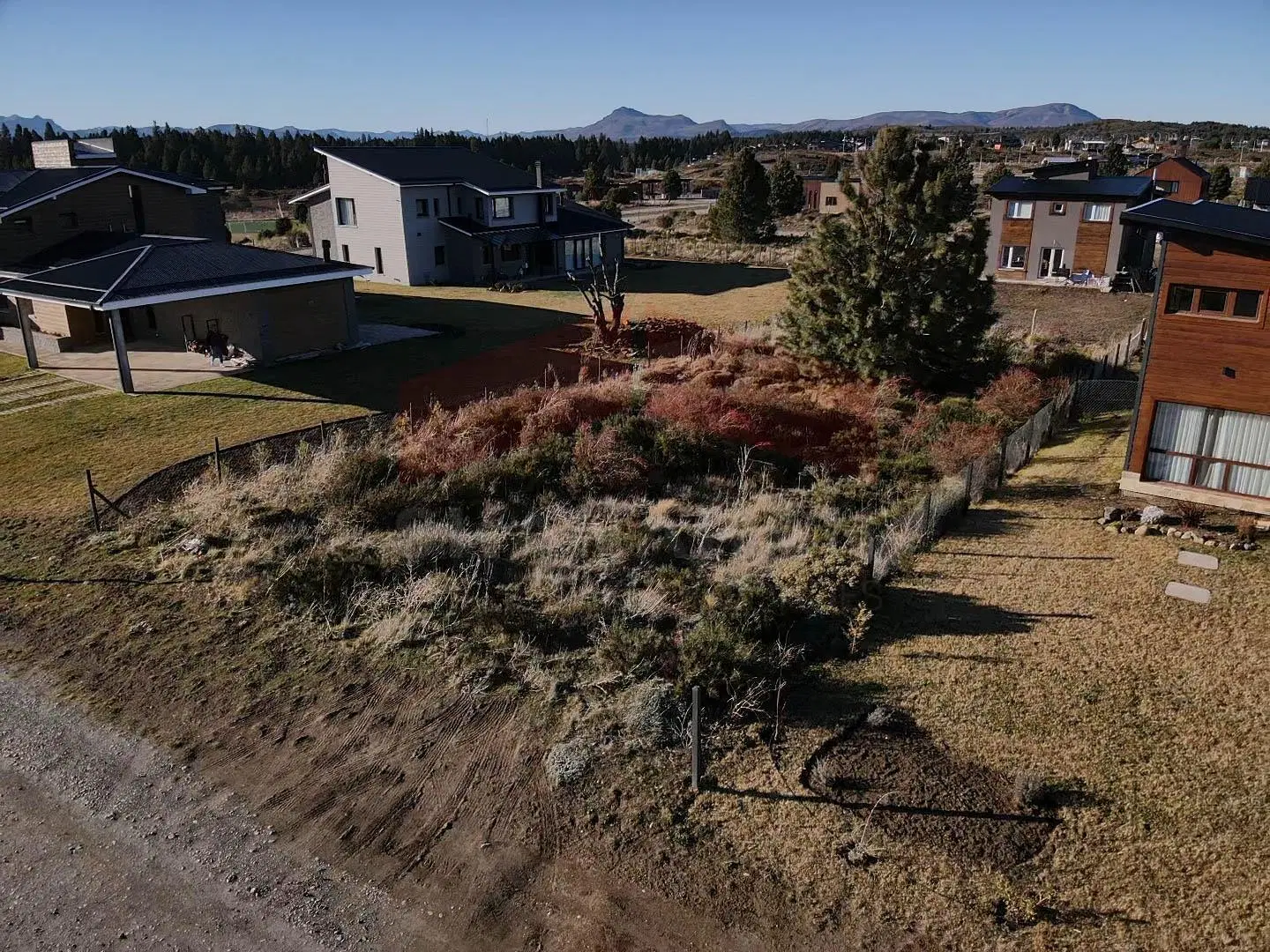 Venta lote en Bo. cerrado "Solares del Este" 4