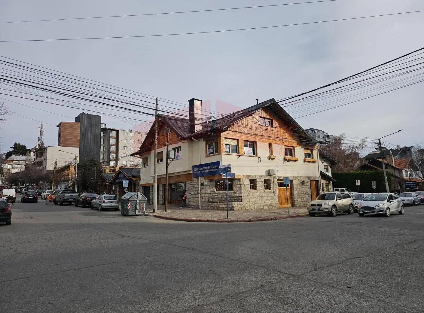 Alquiler amplia oficina en microcentro - Bariloche 3