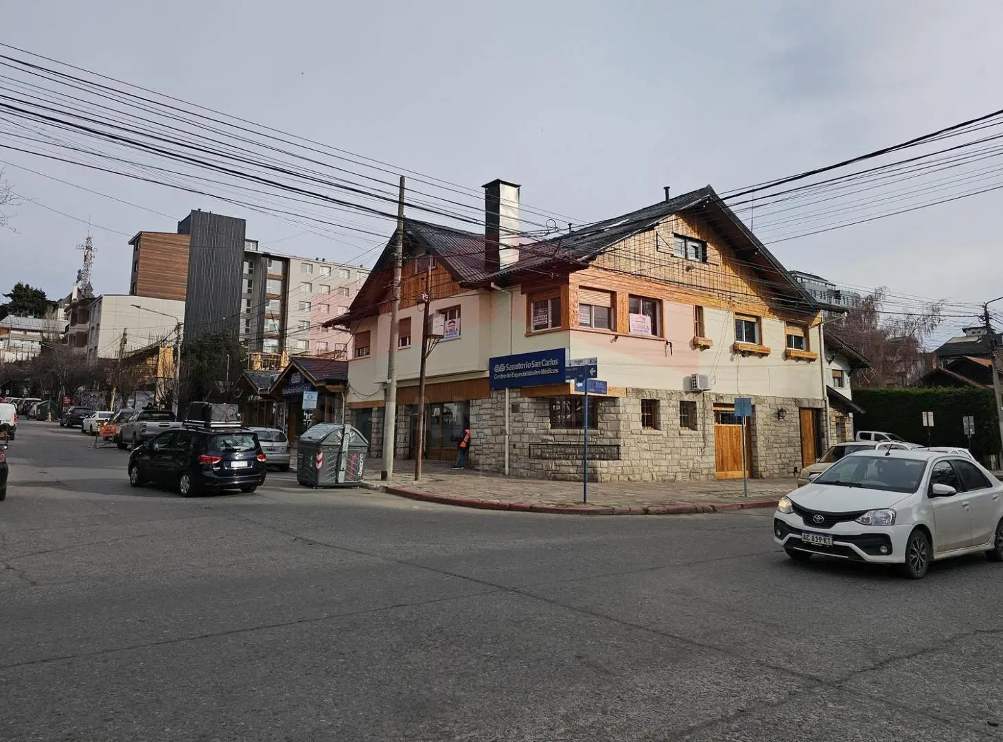 Alquiler amplia oficina en microcentro - Bariloche 2