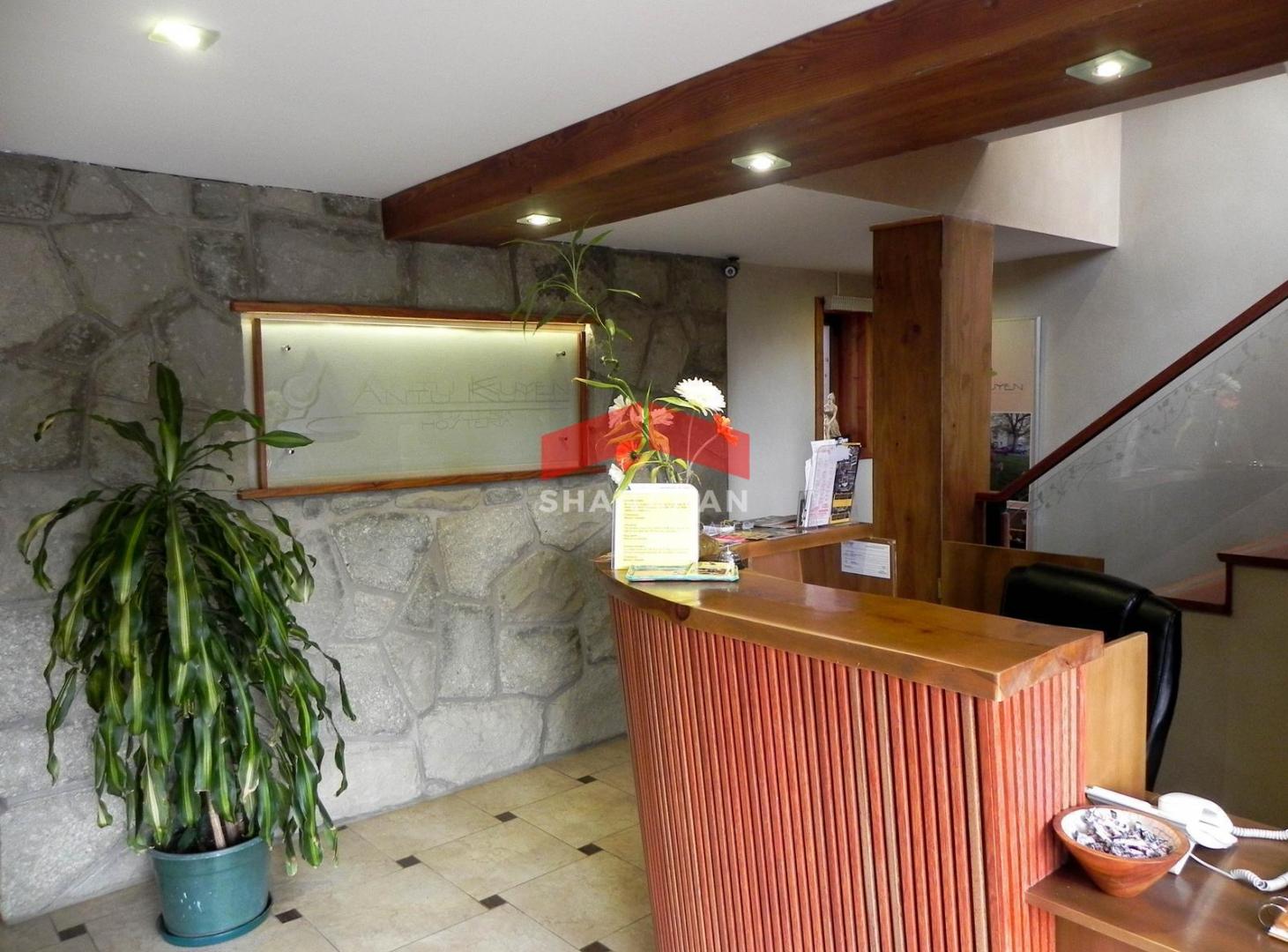 Foto de Venta excelente hosteria frente al lago Nahuel Huapi- Bariloche, imagen 3