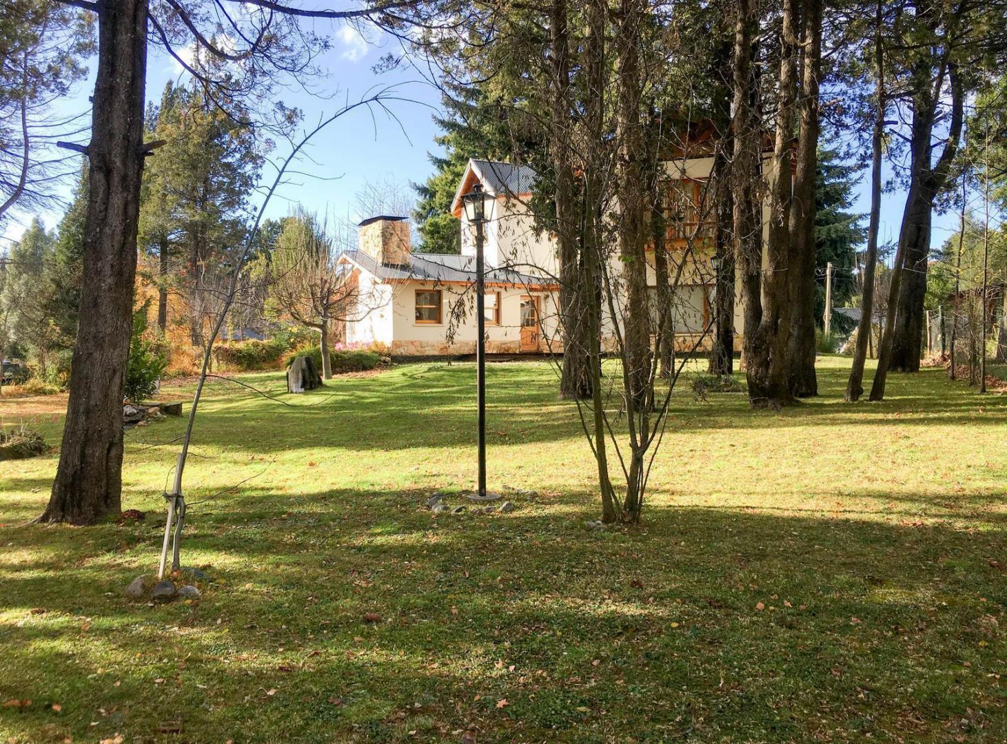 Foto de Venta casa Barrio Pájaro Azul - Bariloche, imagen 5