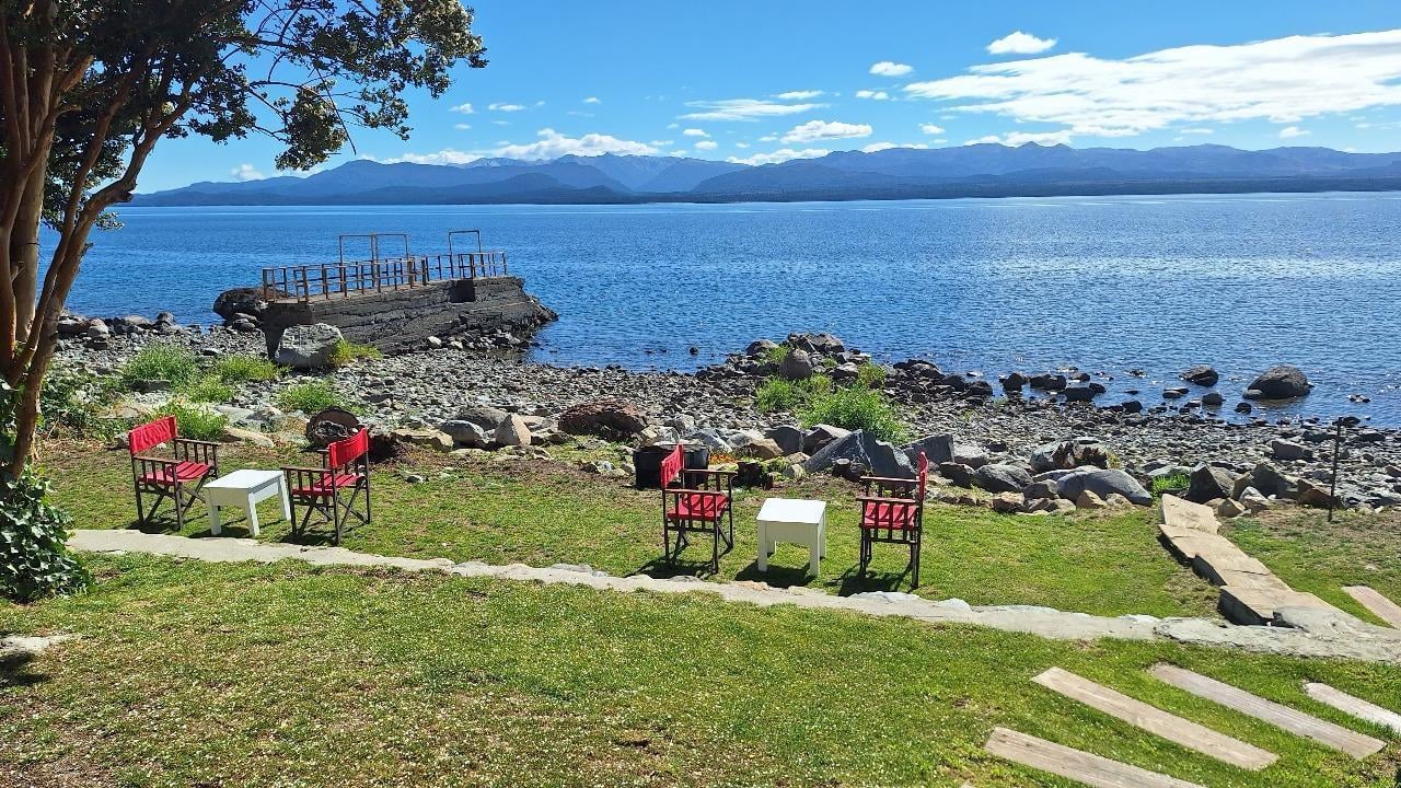 Foto de Venta complejo de 10 departamentos - Centro Bariloche, imagen 1