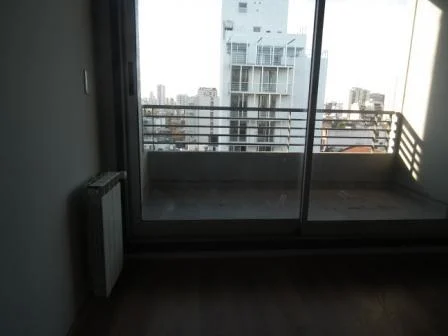Dos (2) ambientes frente balcon, piso alto SOL y LUz - Cochera fija cubierta 2