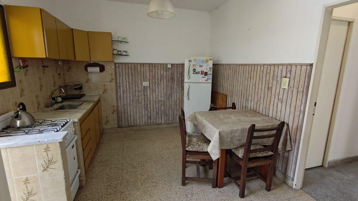 Foto de Propiedad muy bien ubicada en Martínez. Chalet de 3 amb mas depto ind, imagen 2