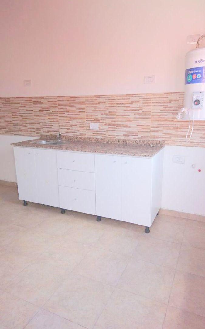 Foto de Departamento PH en Planta alta de 3 amb sin cochera sin patio., imagen 3